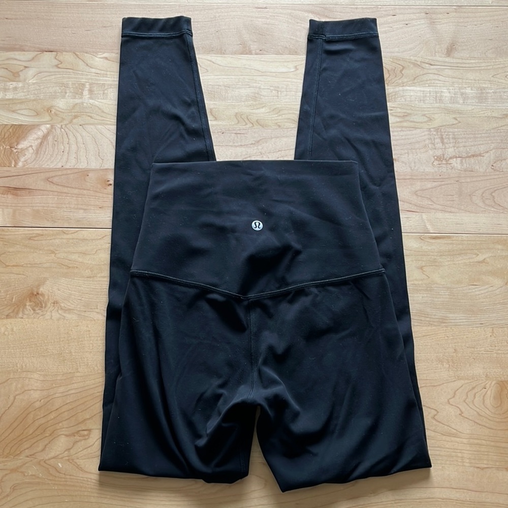Lululemon Align Super High Rise 28” Size 4 Black